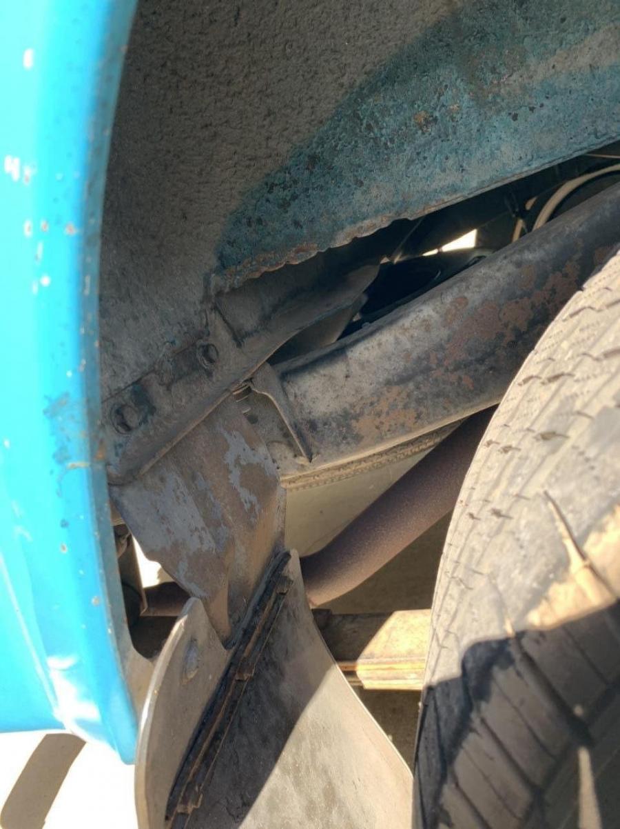 Днище и подвеска Mazda B1500 1974 года  (фото 102 из 111)